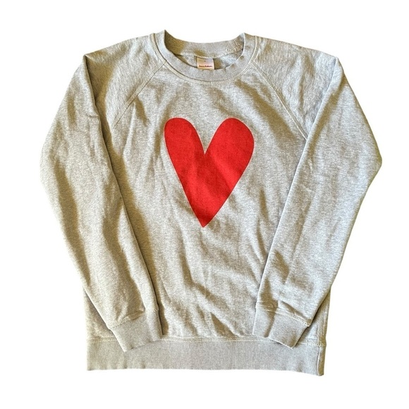 Hanna Andersson Women’s XS gray french terry sweatshirt with classic red heart - Picture 1 of 6